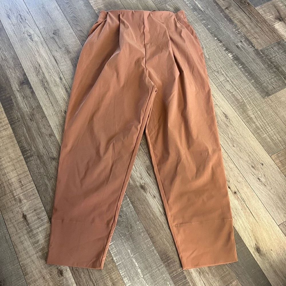 A Day high rise pants size L